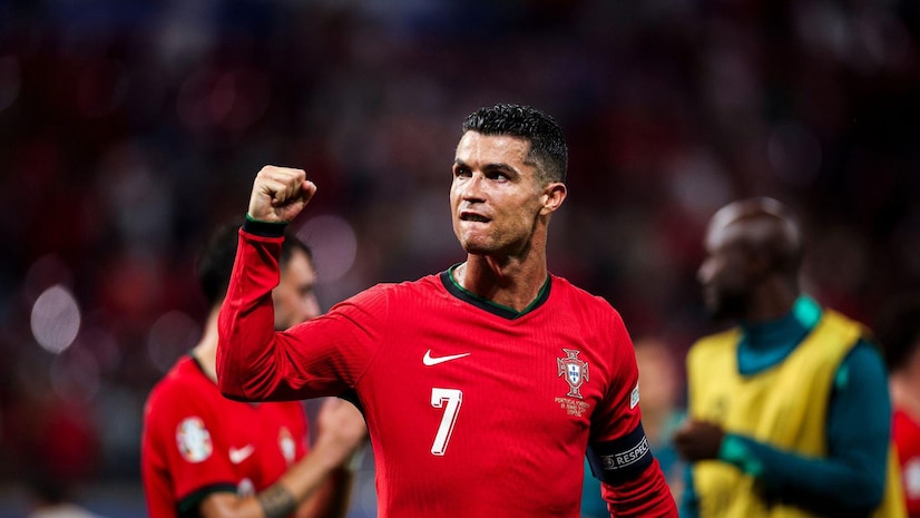 虎扑NBA:孙颖莎激战五局,4比1击败蒯曼,荣膺WTT新加坡大满贯女单桂冠.